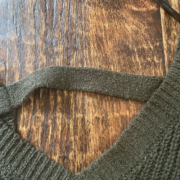 Forever 21 Knit Sweater - Picture 5 of 8